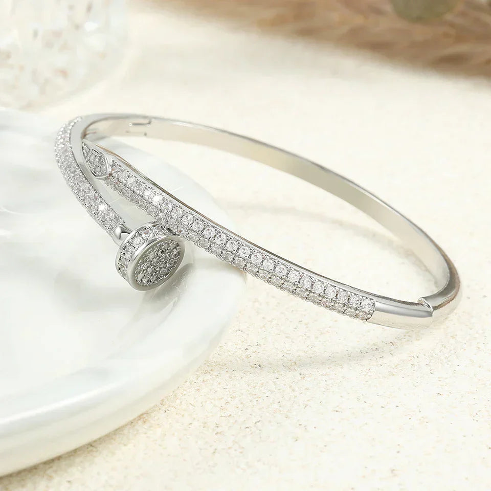 HERMIZ NAGEL ANELLO | DIAMANTE